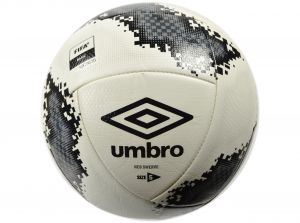 Umbro Neo Swerve Match ball