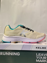 Load image into Gallery viewer, Kelme Barcelona Running Shoes

